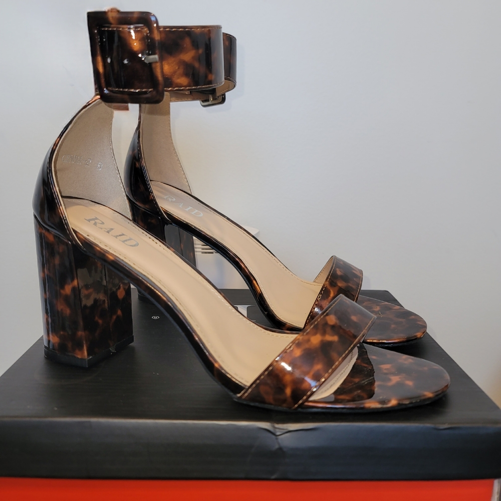 Raid Tortoise Pattern Block Heel Sandals - image 1